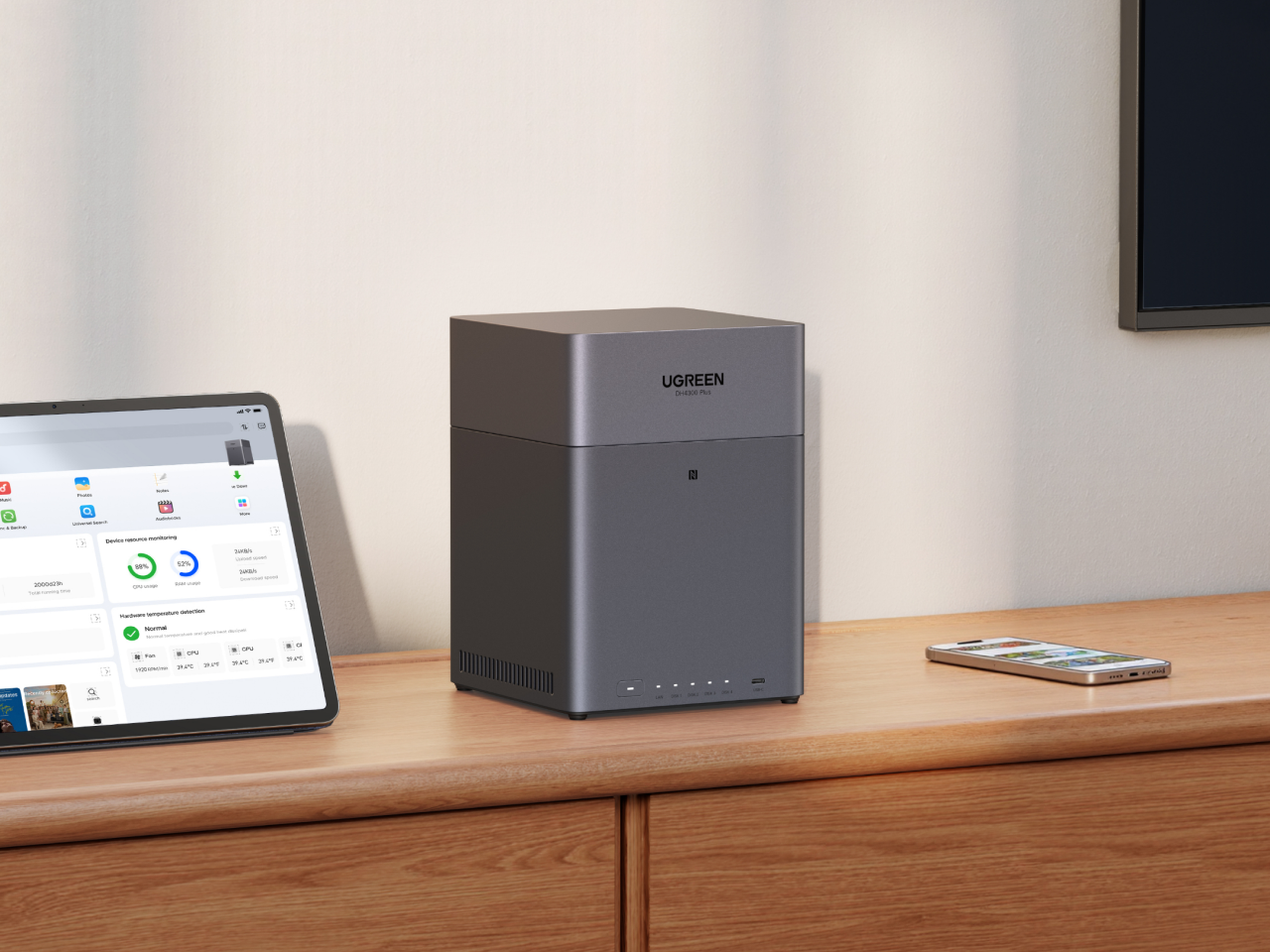 UGREEN NASync DH4300 Plus